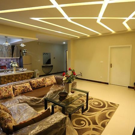 מורי Aloche Apartments מראה חיצוני תמונה