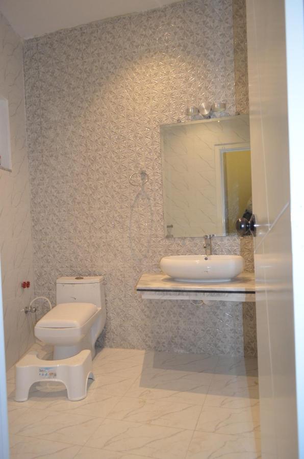 מורי Aloche Apartments מראה חיצוני תמונה