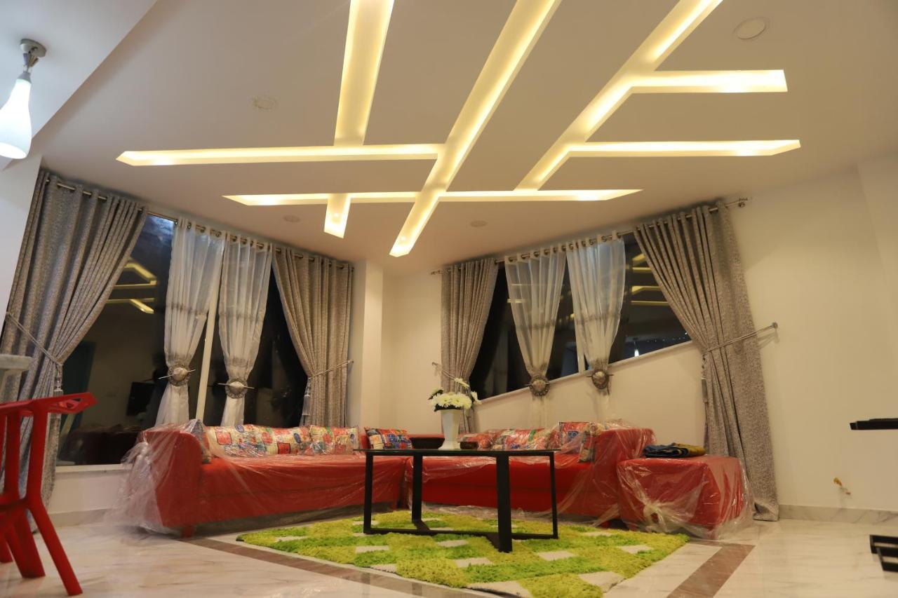 מורי Aloche Apartments מראה חיצוני תמונה