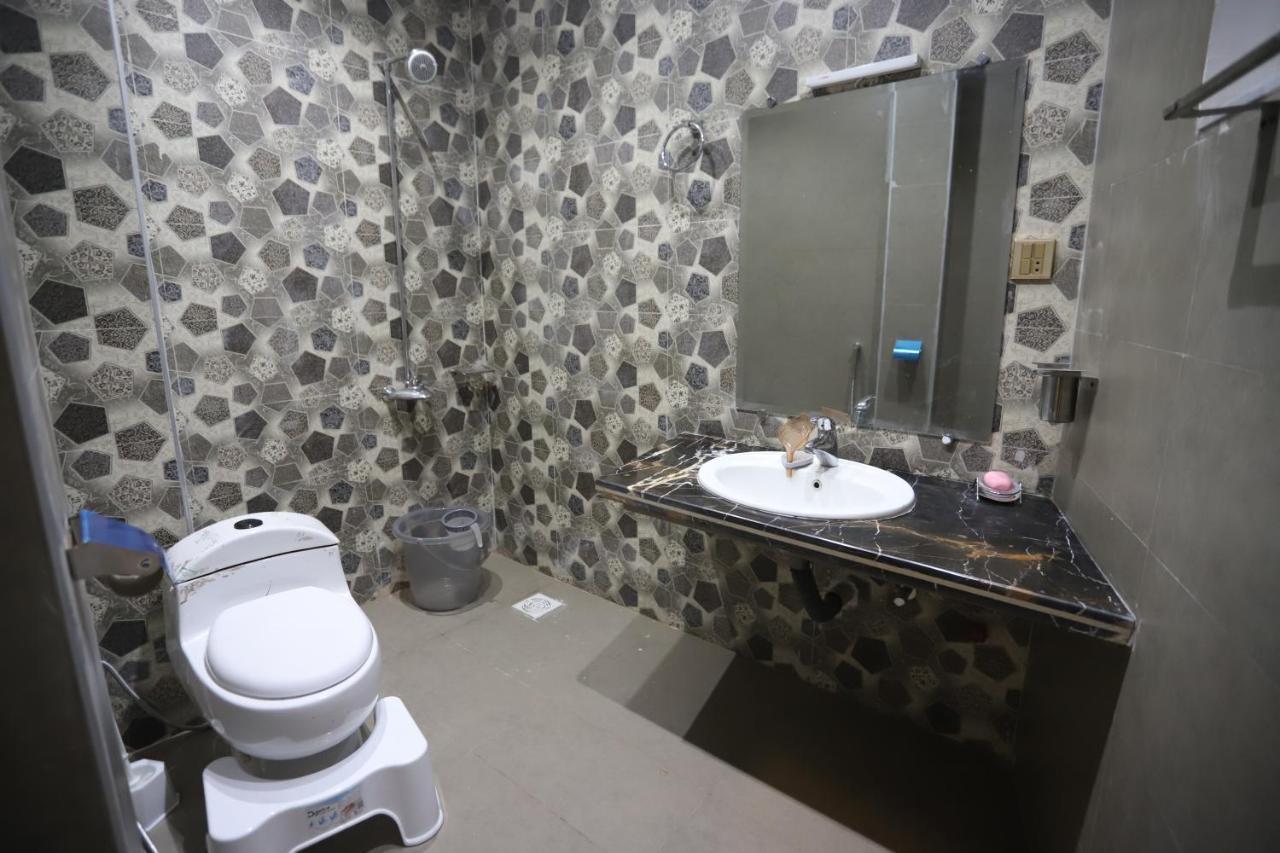 מורי Aloche Apartments מראה חיצוני תמונה